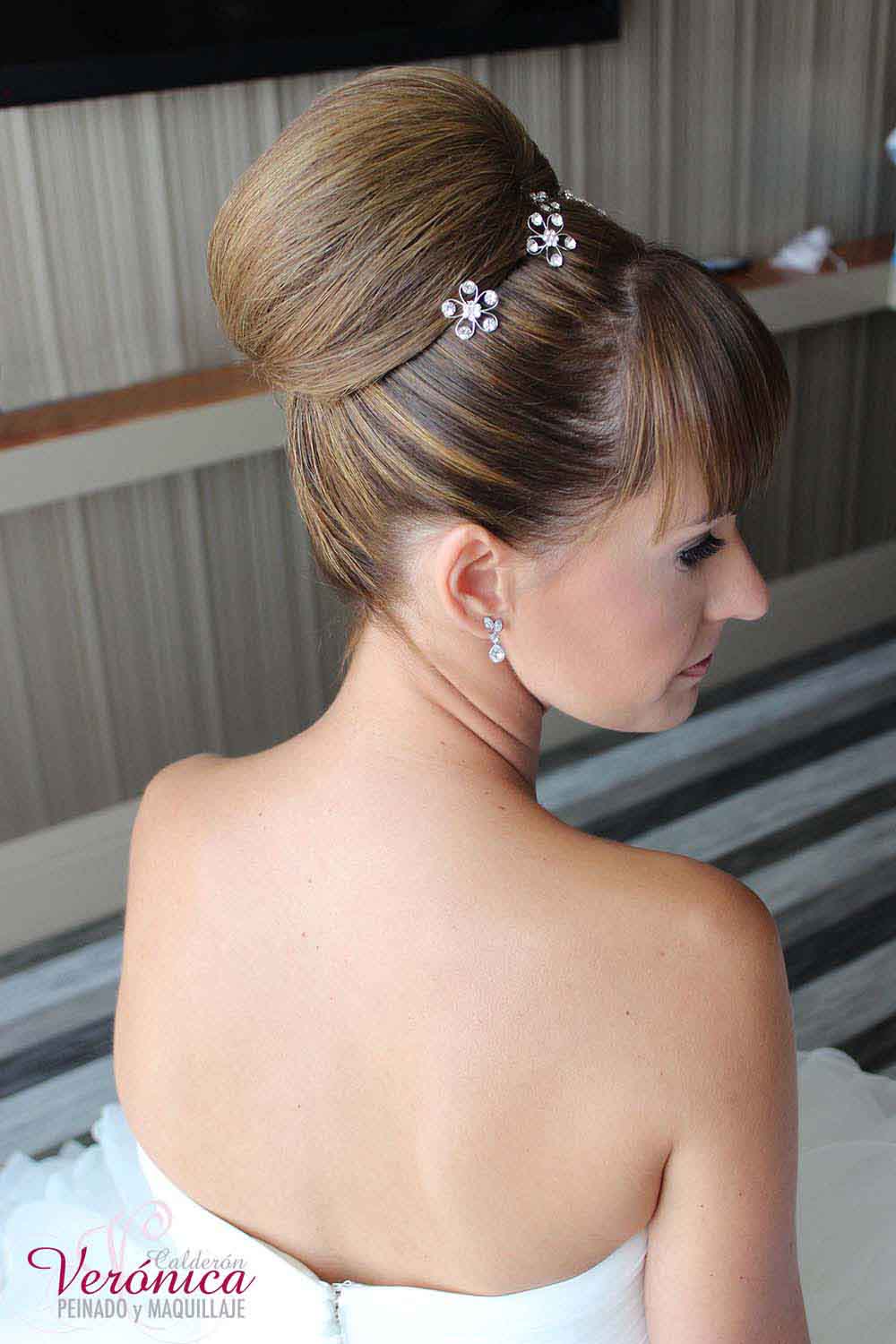 Peinados altos para la novia Fotos de los más elegantes Foto  Ella Hoy